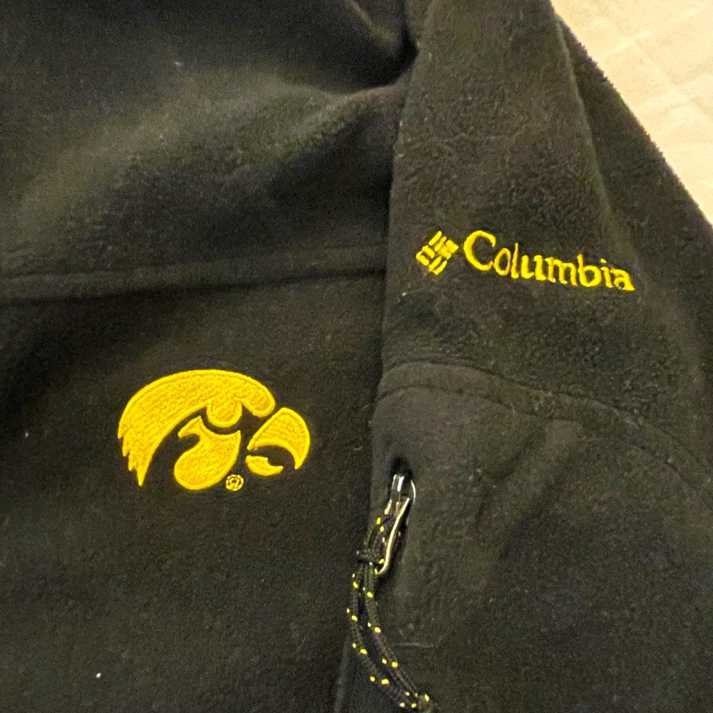Columbia Hawkeye zip up